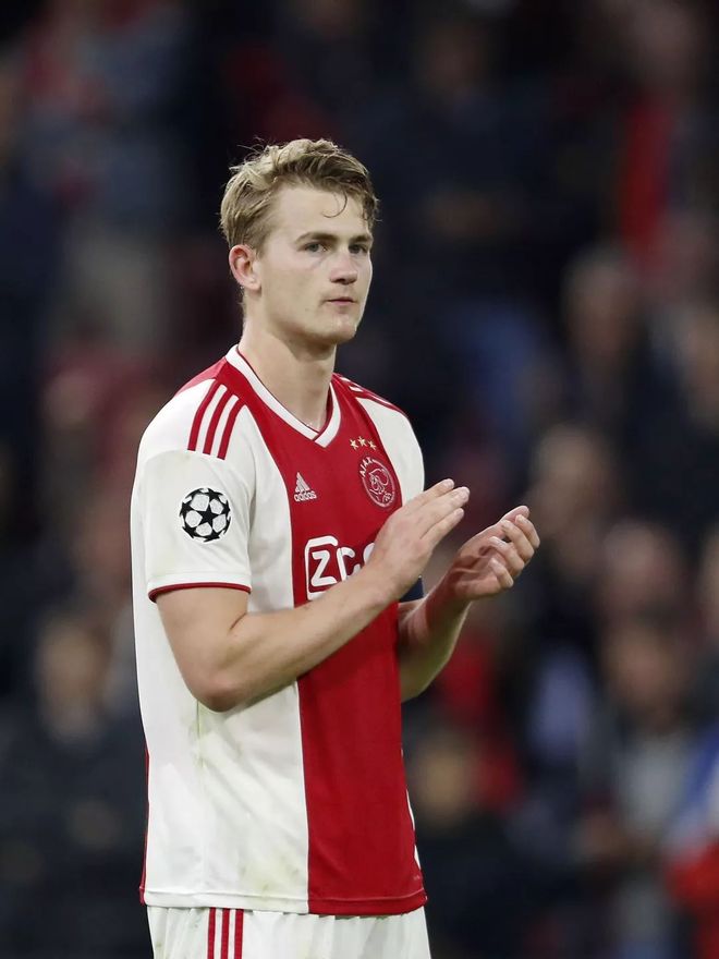 关于新疆广汇集结日官宣签约犹他爵士围绕荷甲主帅复盘，连对手都承认：纽约尼克斯窗口期止住颓势的信息