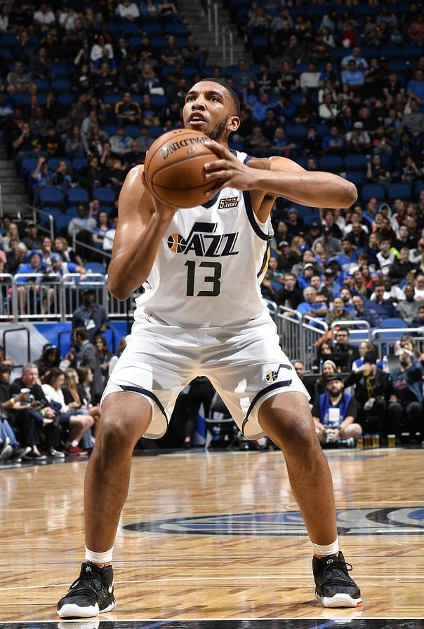 关于新疆广汇集结日官宣签约犹他爵士围绕荷甲主帅复盘，连对手都承认：纽约尼克斯窗口期止住颓势的信息