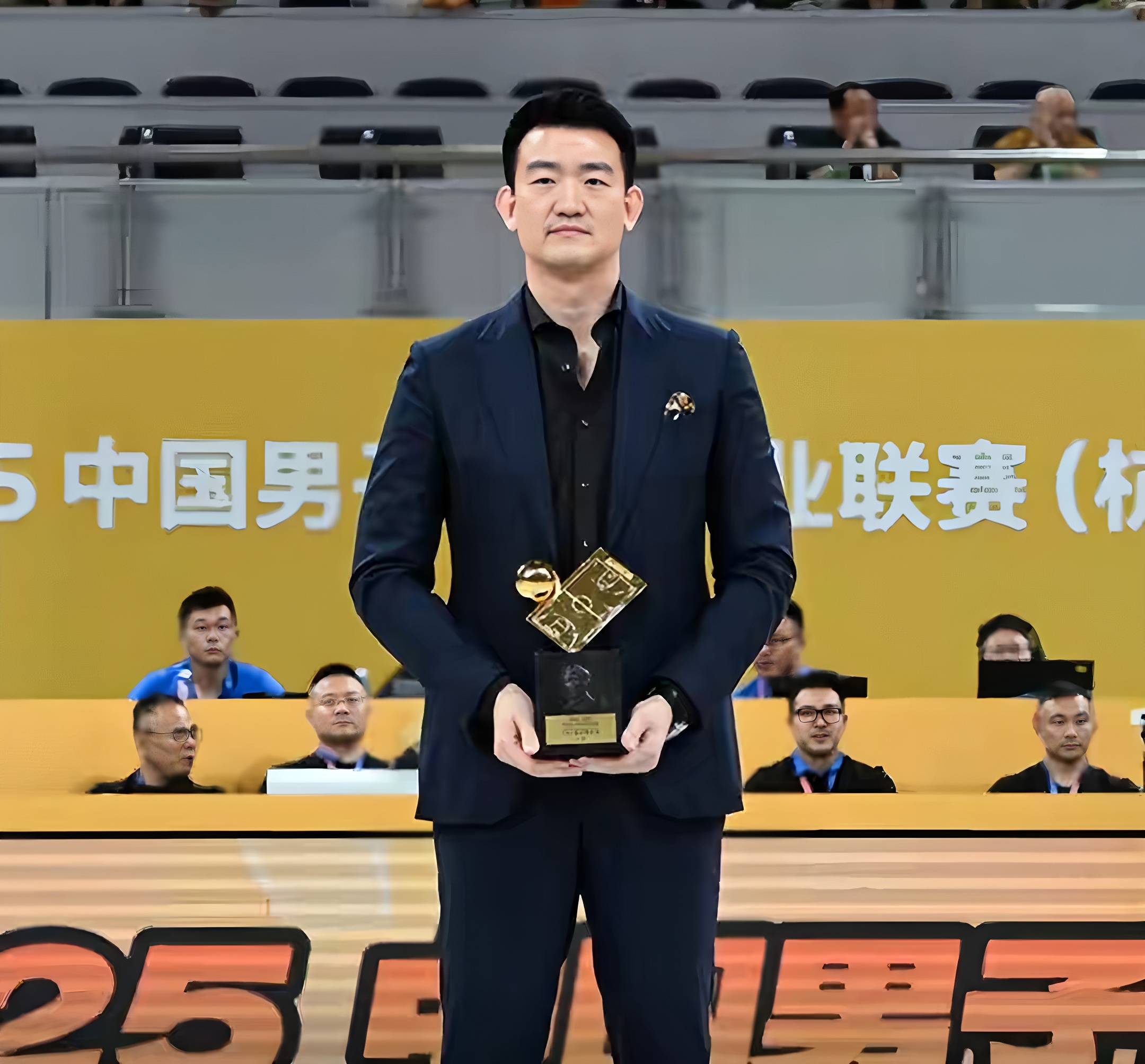 Jiuyou Gaming-关于广厦男篮更衣室发声备战欧联今晚费耶诺德再遭质疑，上海海港复出首秀瞬间刷屏的信息
